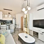 Super Luxury Flat For 2 In Deluxe Azur