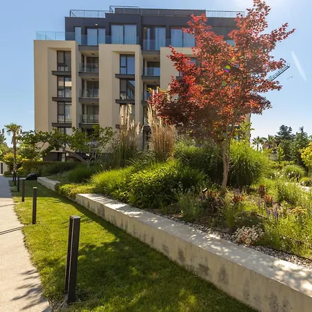 Super Luxury Flat For 2 In Deluxe Azur * Varna