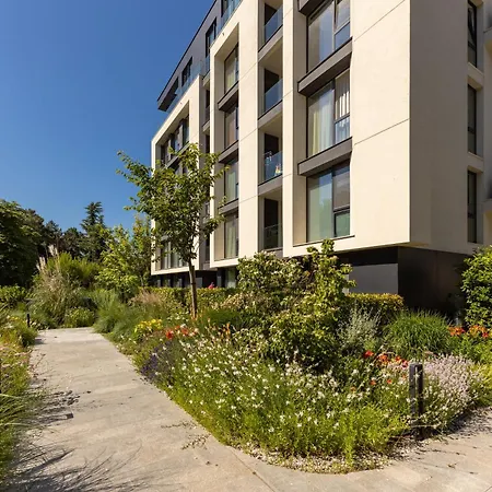 Super Luxury Flat For 2 In Deluxe Azur Lägenhet Varna