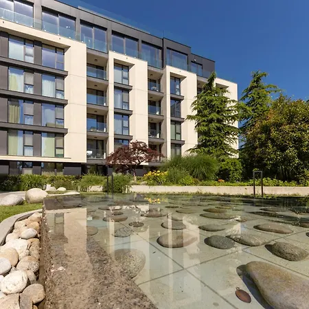 Super Luxury Flat For 2 In Deluxe Azur Varna