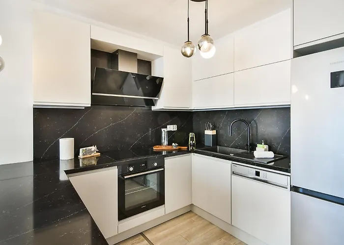 Super Luxury Flat For 2 In Deluxe Azur * Varna